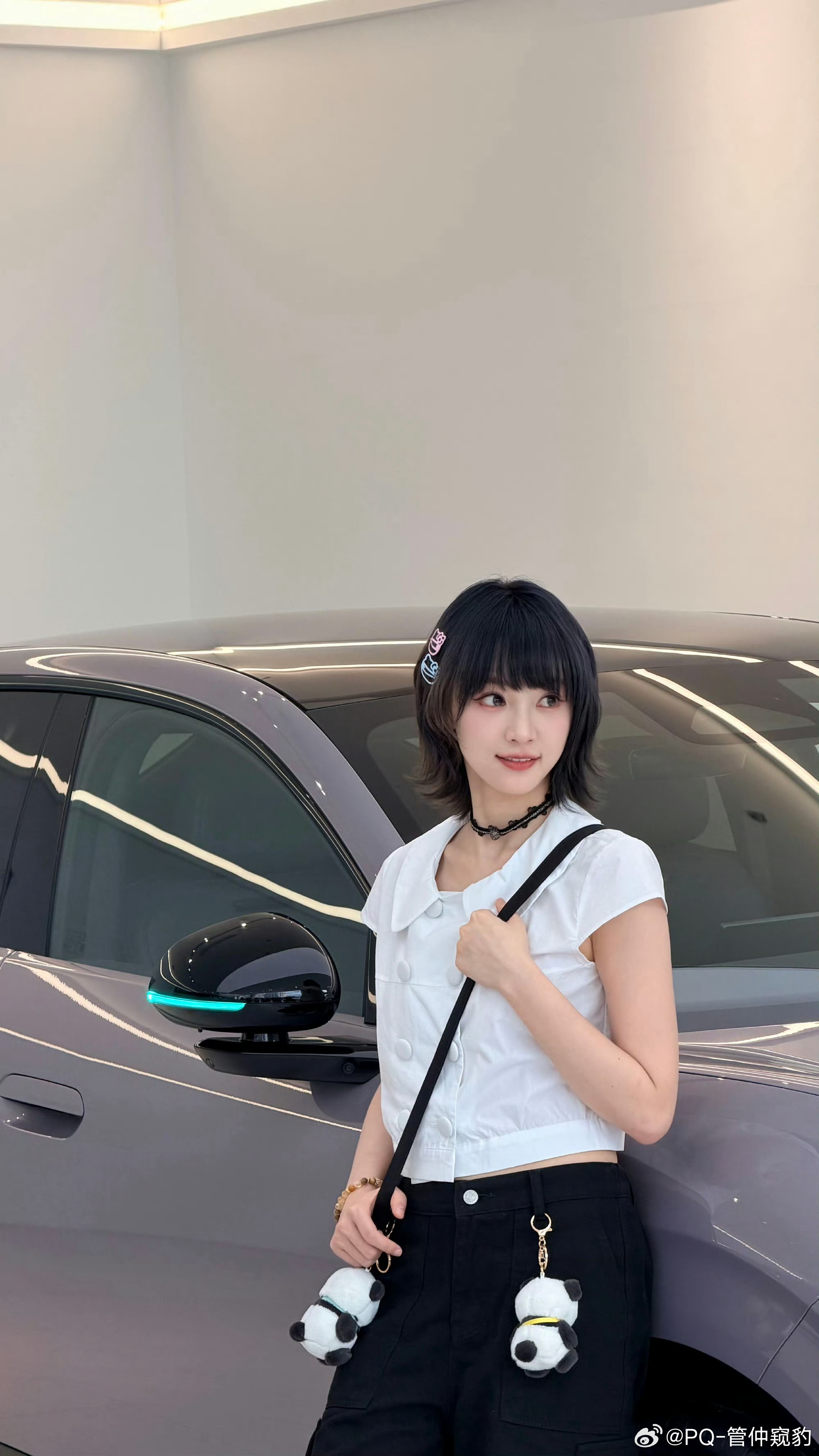黄灿灿真买车了果然是小鹏monal03 超有品味这是一台精致的小车，非常适合城市