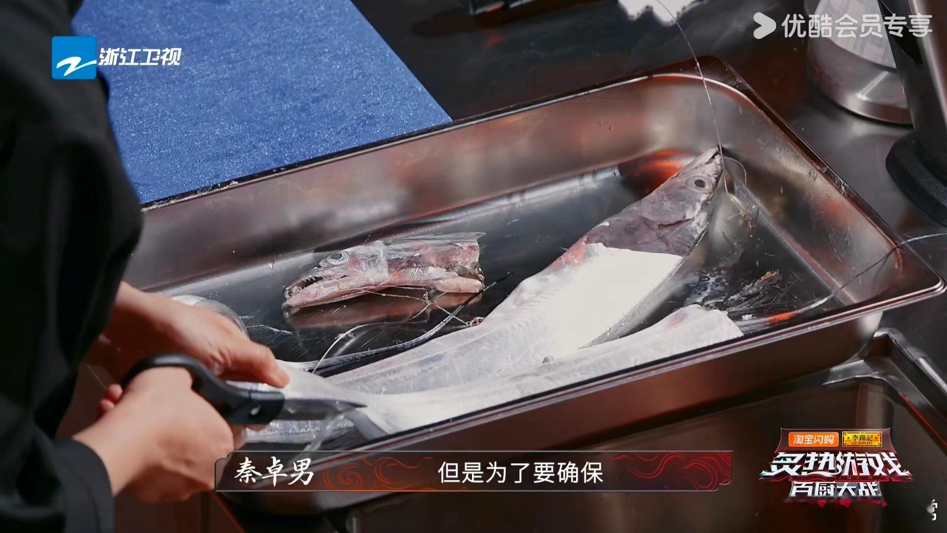 从食材处理到烹饪，每一步都精致，上海人的优雅果然刻在骨子里～ 