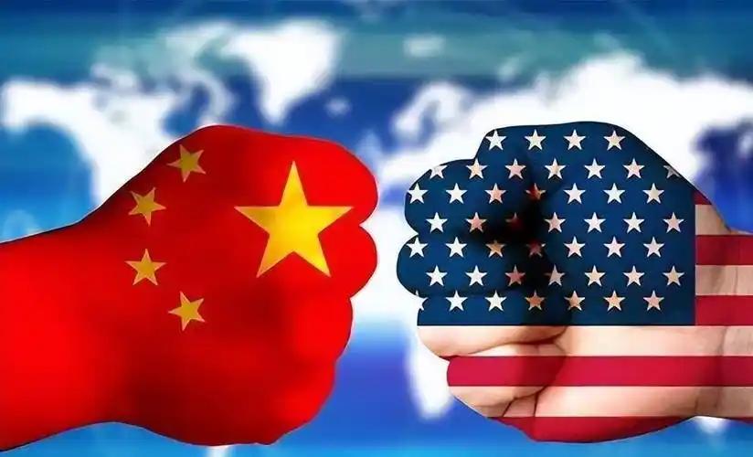 中美两国的最大区别是什么？
A，美国一直在挑起战争，中国一直在维持和平。
B，美