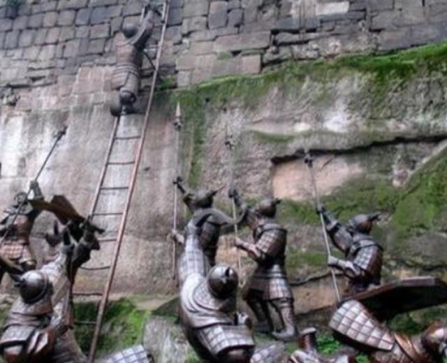 13世纪的钓鱼城，被后人称作“让上帝折鞭的地方”。那时候蒙古铁骑横扫欧亚，从中东