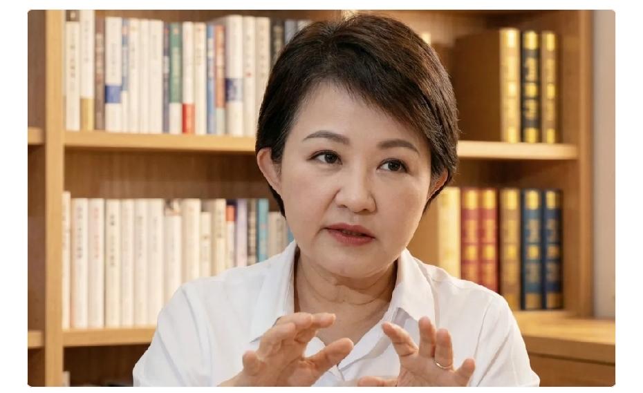国民党台中市长卢秀燕又在大放厥词，断章取义。她称：“台湾人”就是从连家说出来的，