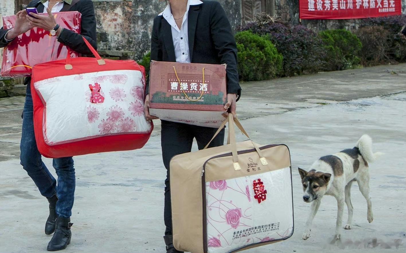 2011年10月25日 休宁黄村#徽州捡拾历史的碎片# ​#黄山[超话]# ​​