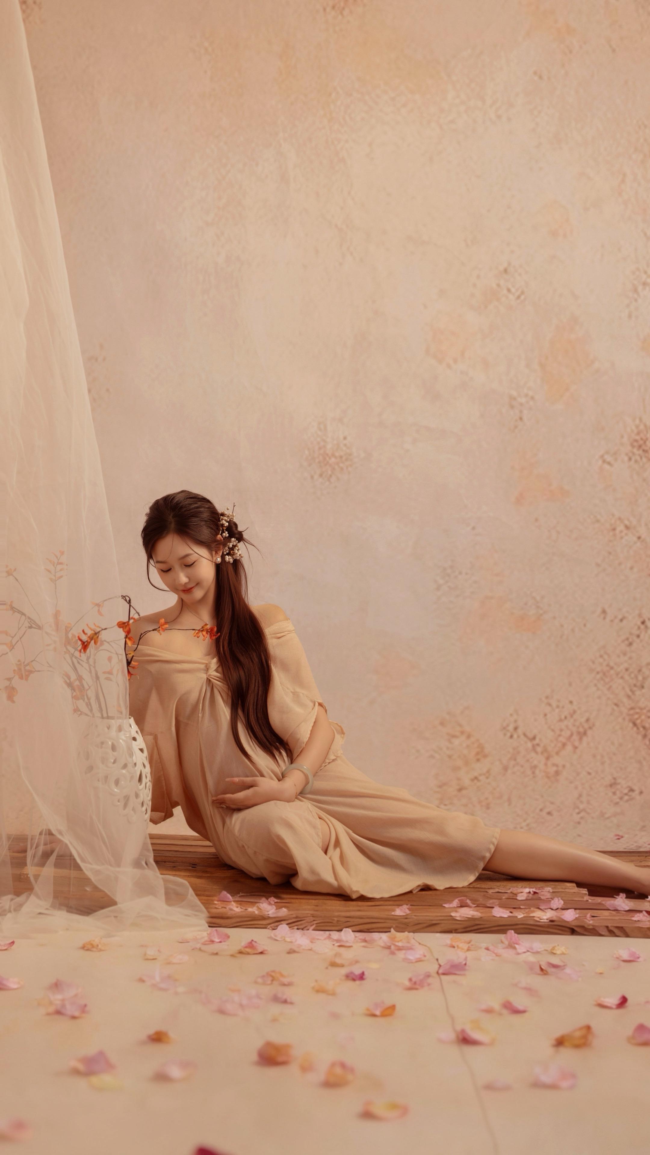 “岁月温婉，静候佳音📸”