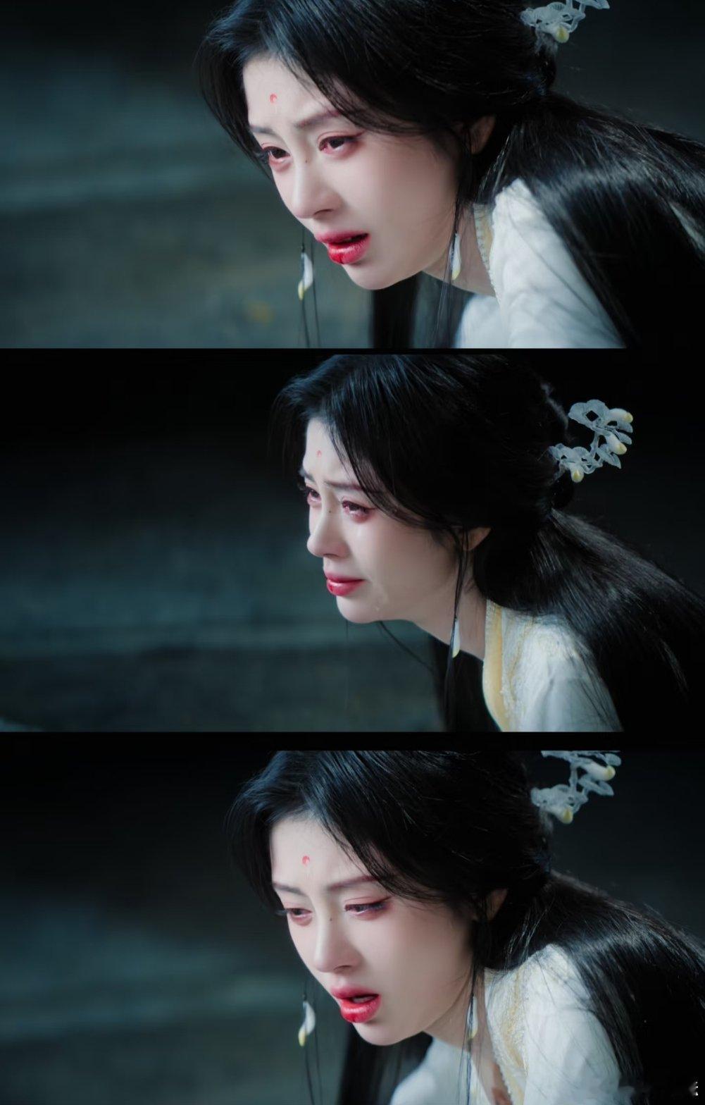 鞠婧祎演技真的提高了很多，而且之前的小白花女主人设不是她的赛道，这种赛道特别适合