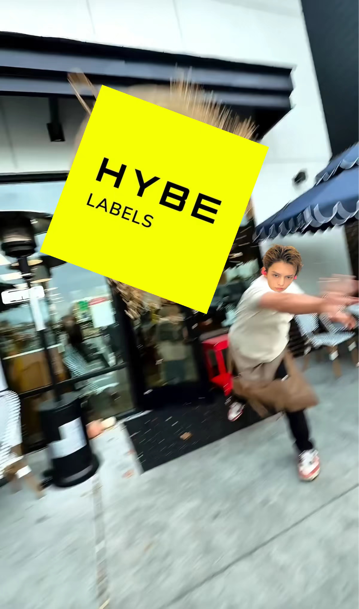 赵雨凡JAMES 😺赵雨凡﻿ 发出两张图总结这几日心情😺（谢谢小陈的提供） 