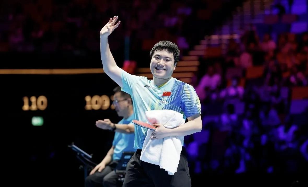 国乒世乒赛名单引爆争议！梁靖崑压哨入围，19岁黑马温瑞博遗憾出局

就在今晚，国