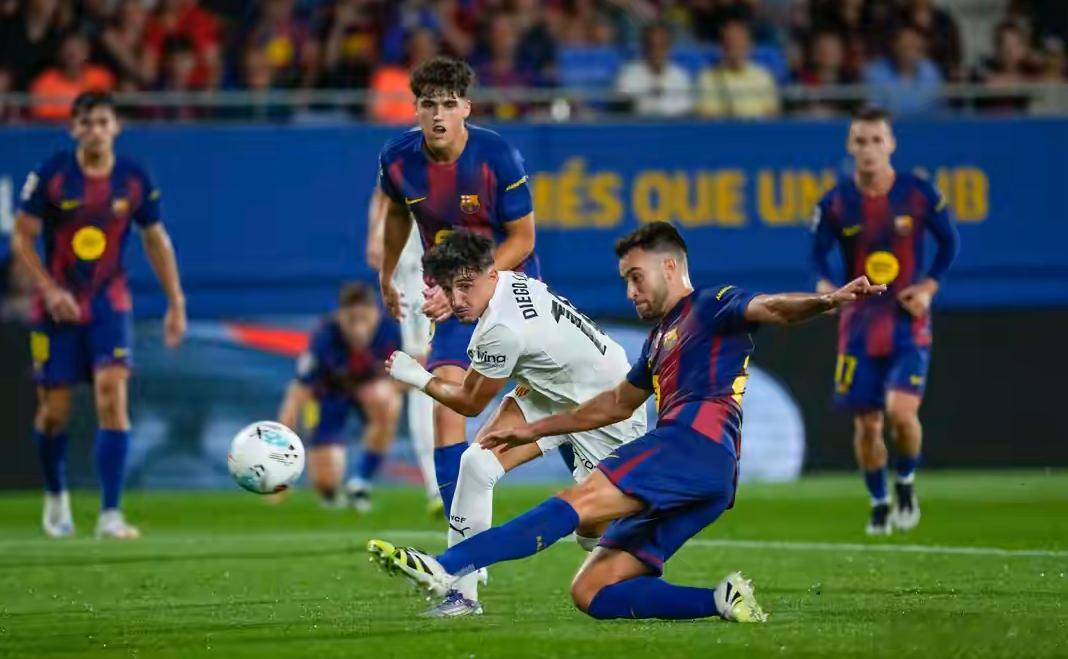 欧冠1/4决赛次回合：马德里竞技vs巴塞罗那 分析简讯赛事背景北京时间4月15日