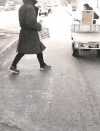 小兔崽子，你别跑！