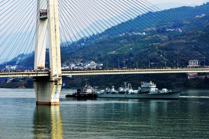 2025年11月25日，南海舰队发布高燃视频，“中国军人只有战死，没有吓死”这句