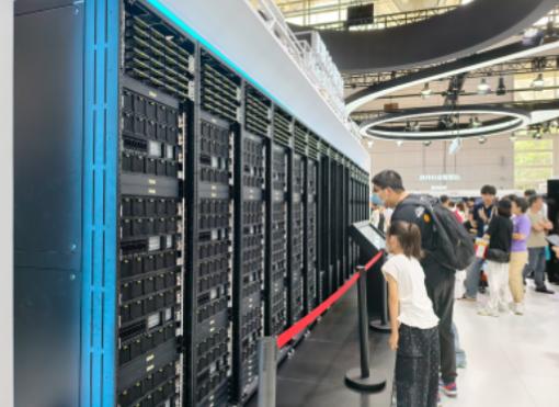 全世界砸钱搞 AI 的国家，全白忙活了！6 月 12 日，也就是日本万亿日元 A