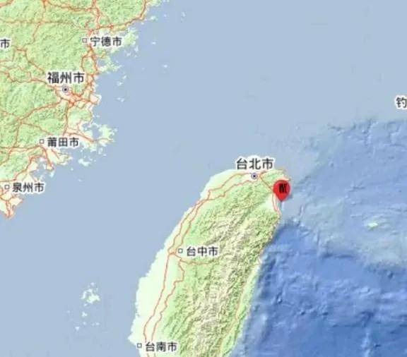 台湾总算出了个明白人，媒体人陈凤馨曾表示：这么多年大陆之所以一直没有对台湾动手，