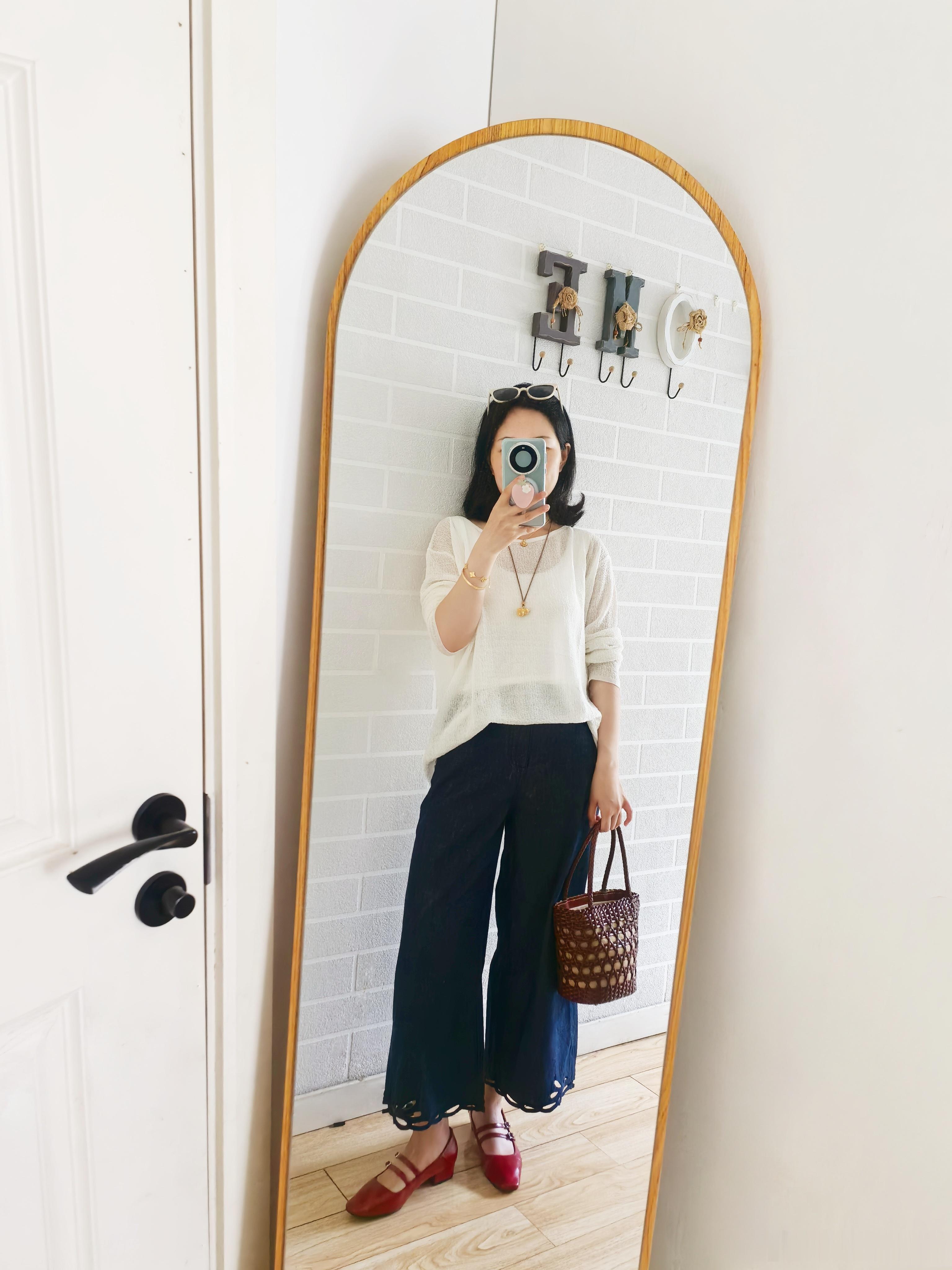 天丝亚麻防晒罩衫+牛仔神裤这身舒适又好看啊～随手拍今天穿什么ootd