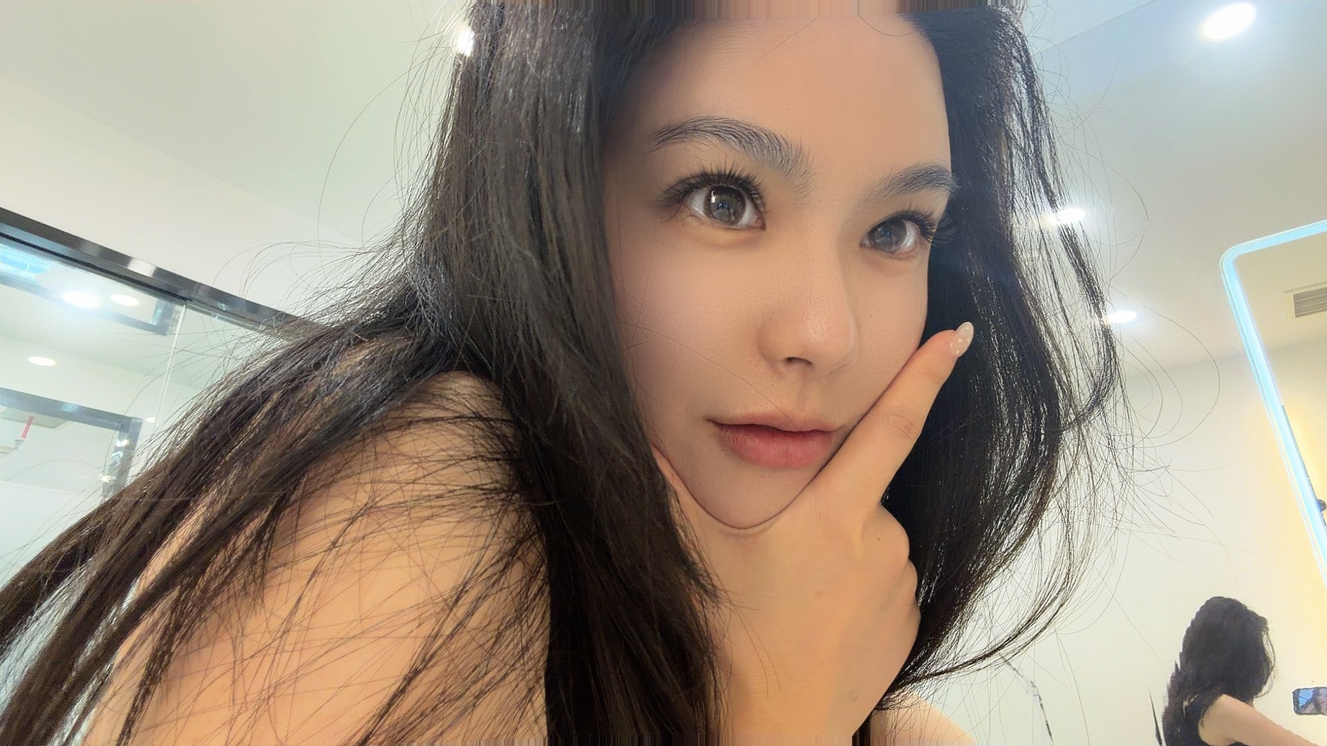9点就来种睫毛！！！老板说：只有你每次选这个时间hhhh干活去喽 合肥