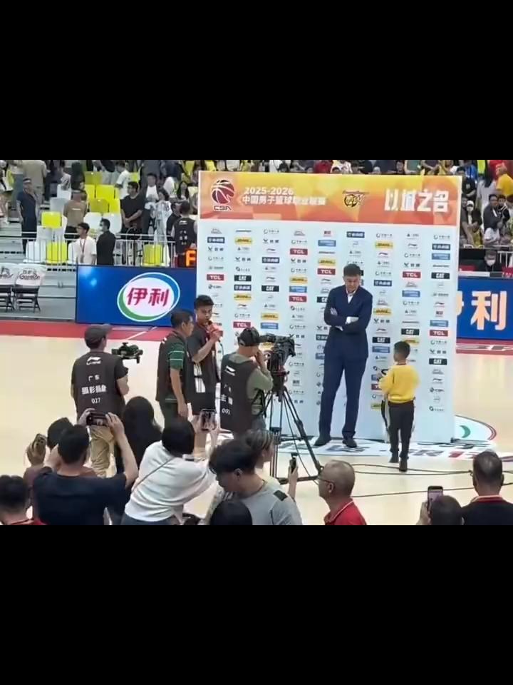 下课，东方，下课，下课，下课。