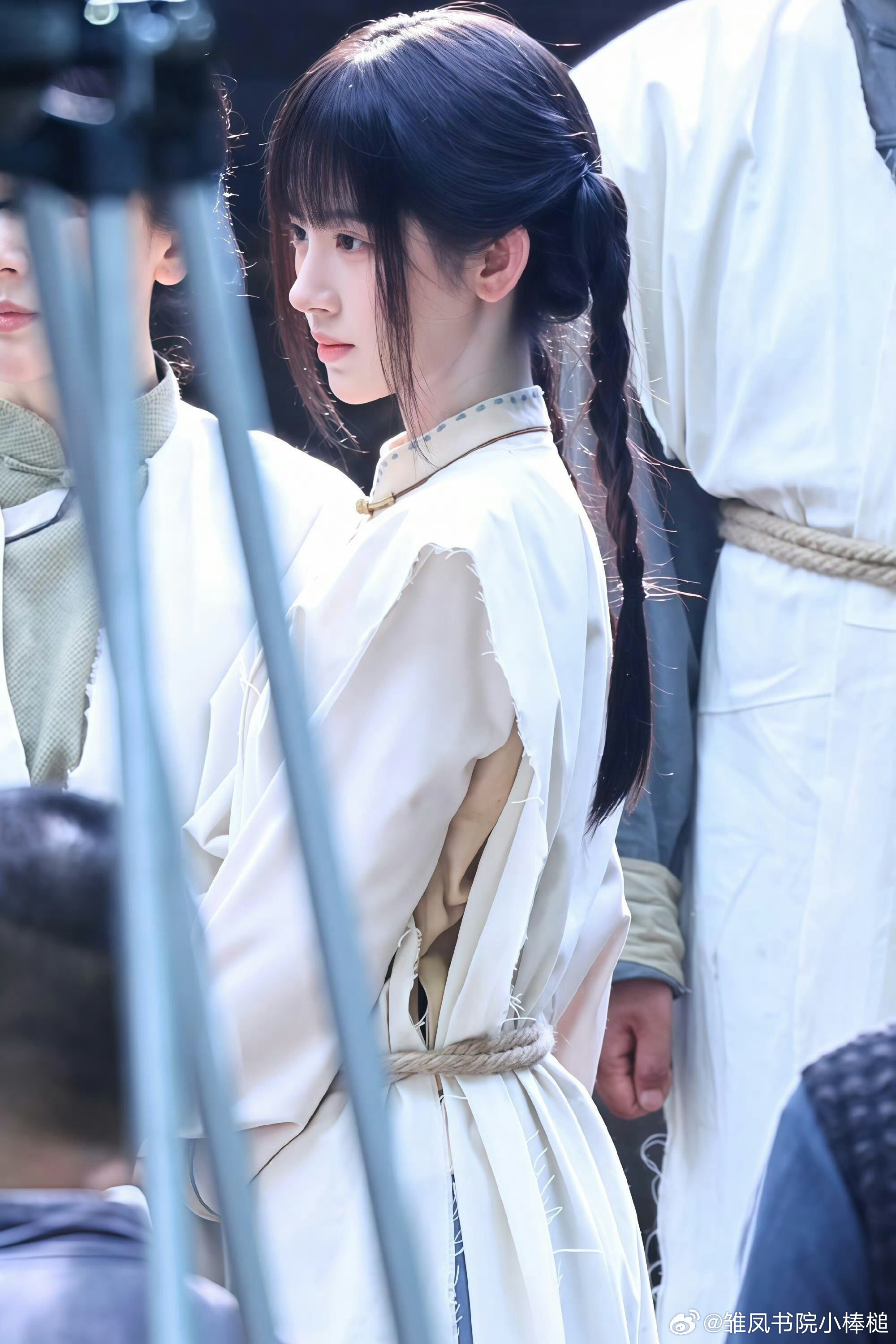 鞠婧祎苏绿夏 jjy鞠婧祎万花世界 “你是晚夏遗留在深海里的星星，想把我所有的温