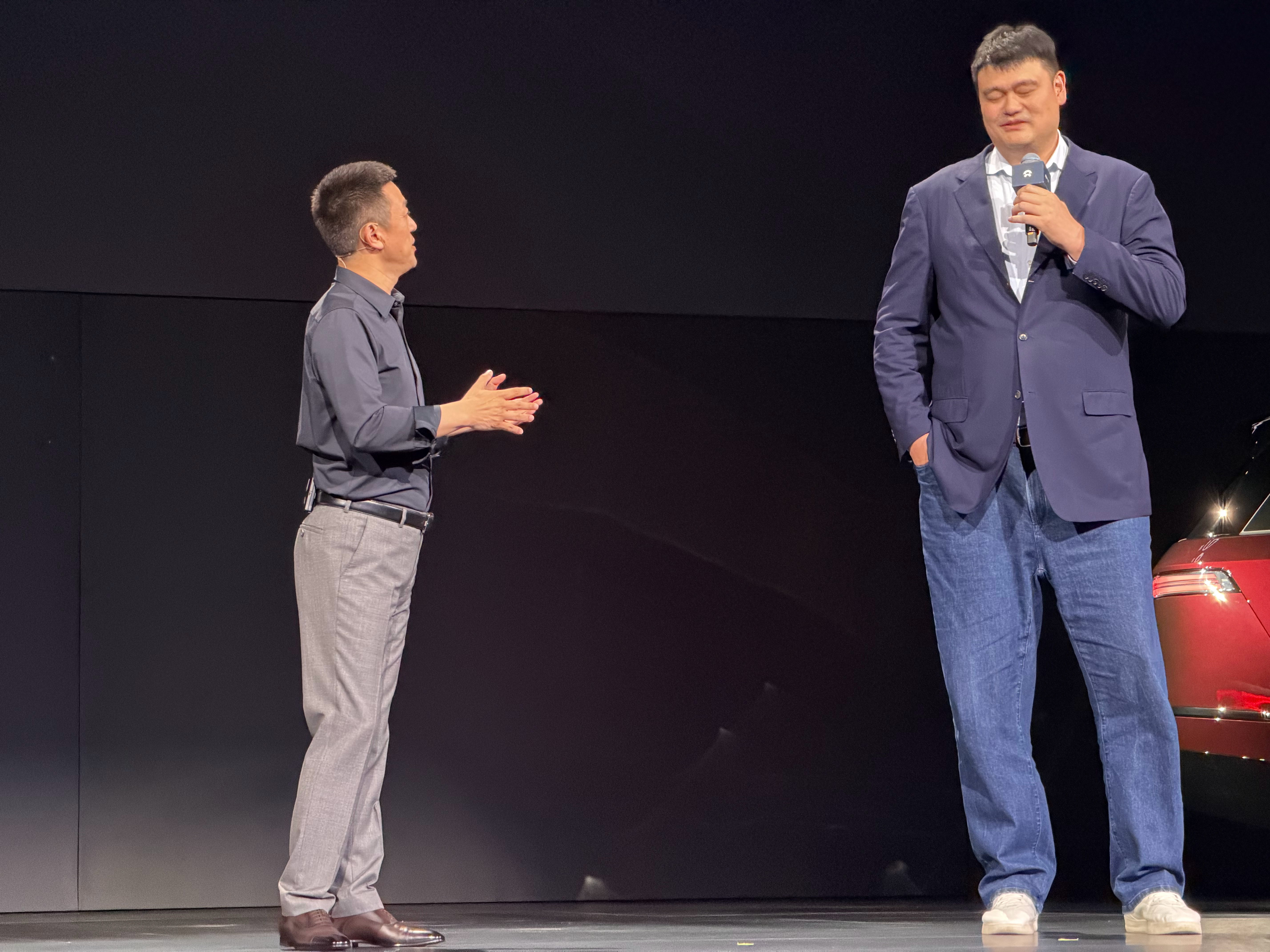 蔚来ES9首席体验官——姚明，登场！邹总买电车啦蔚来es9蔚来大v聊车