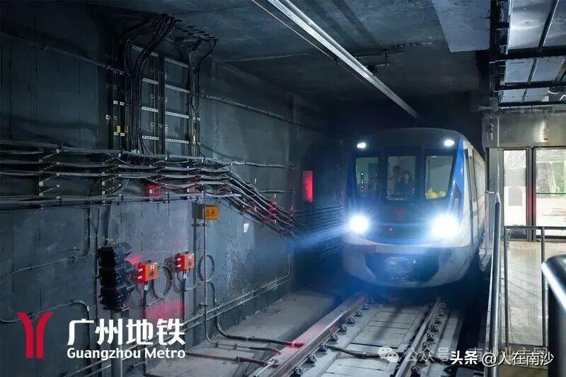 【广州在建地铁进度条再刷新！十三号线二期开通在即】
近日，广州地铁十三号线二期松