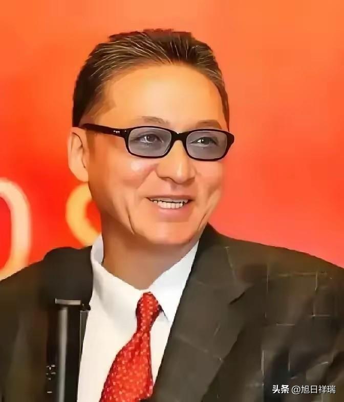 李敖给七个兄弟姐妹挨个打电话，七个全拒绝了，最后一个弟弟在加拿大说“孩子走不开，