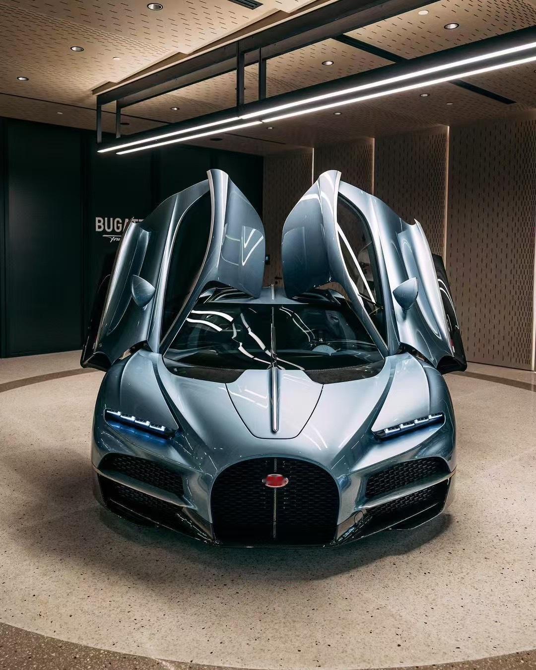 Bugatti Tourbillon 