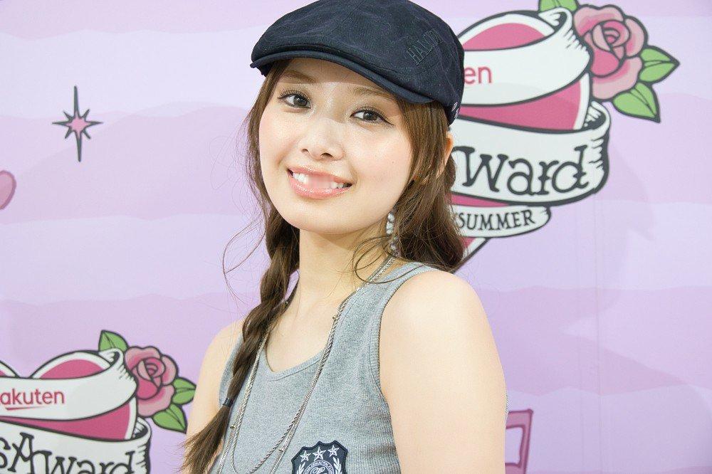 日娱新闻加藤史帆 滨岸日和 加藤史帆 日媒《vois》采访美图 