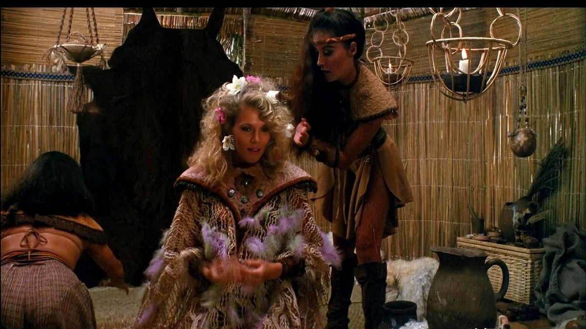 1985年美阿合拍的奇幻片《Barbarian Queen》（野蛮女王）真敢拍！