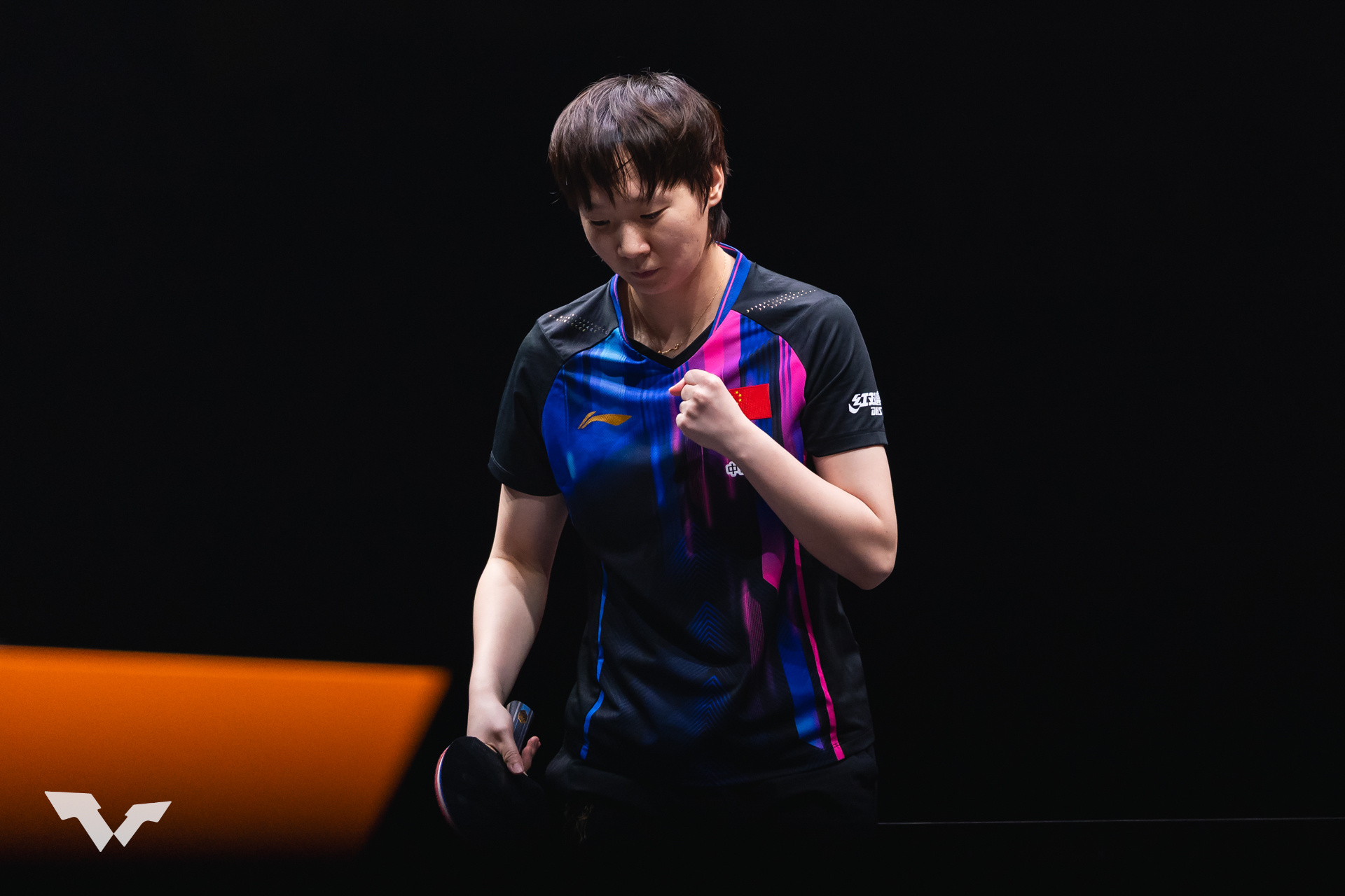 wtt香港总决赛2025 251213香港总决赛女单半决赛 | WTT王曼昱4比