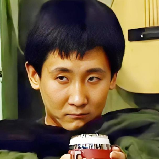 苦熬二十年拉扯孩子还债！梁天孙凤英拼尽全力养娃，儿子600多分考上北大本该大喜，