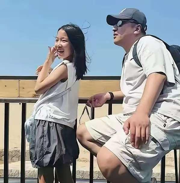 高考志愿填报说白了就是信息不对等。人家赚的就是服务费。你有时间和精力也能搞明白，