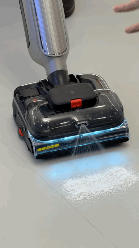 小米AWE今天在上海AWE小米展台米家无线洗地机5Max也亮相了，行业独一份蒸汽