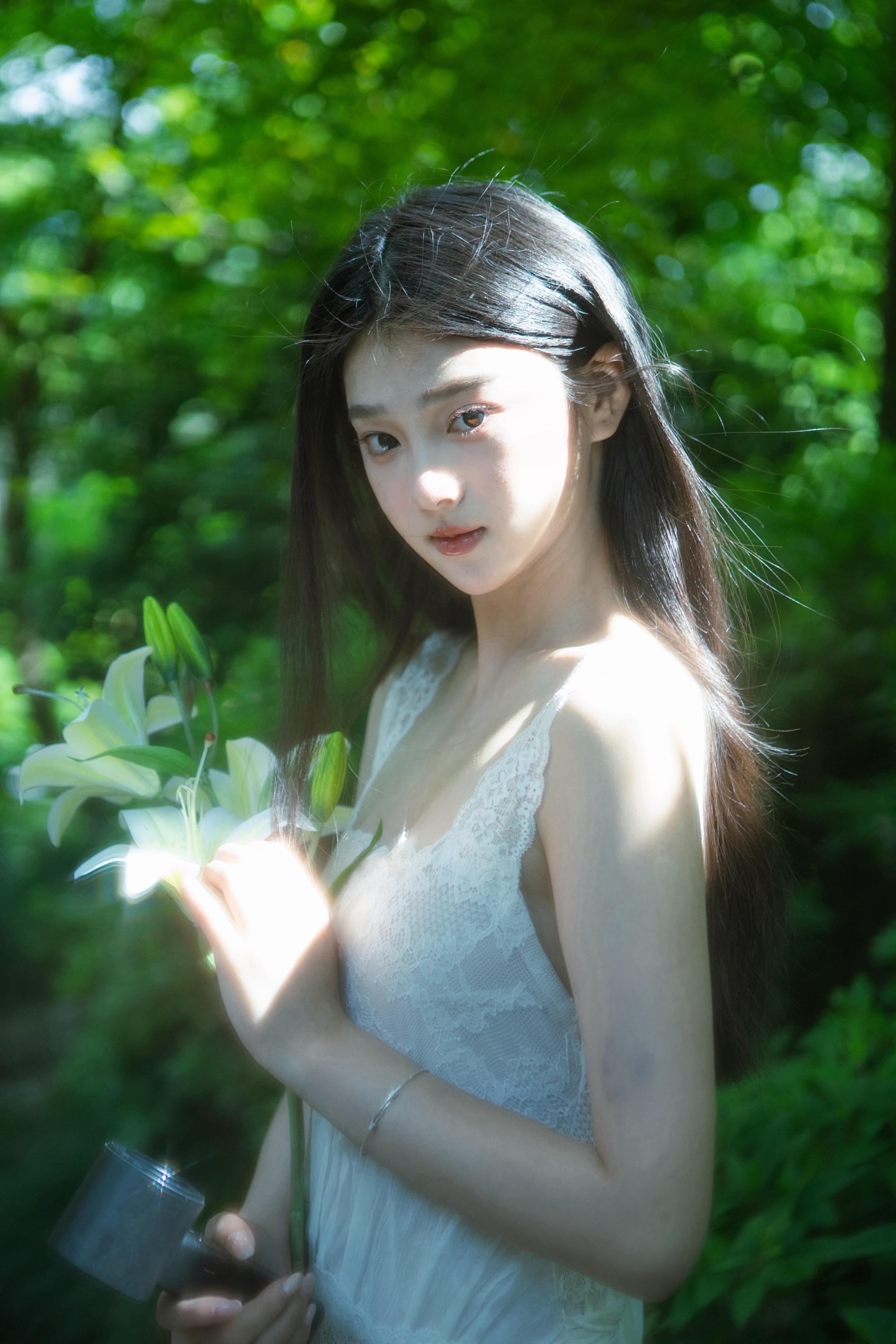 遇见你的眉眼