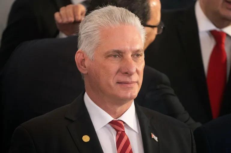 古巴国家主席迪亚斯-卡内尔直接放话：“现在是时候改变一切需要改变的事物了”，政权