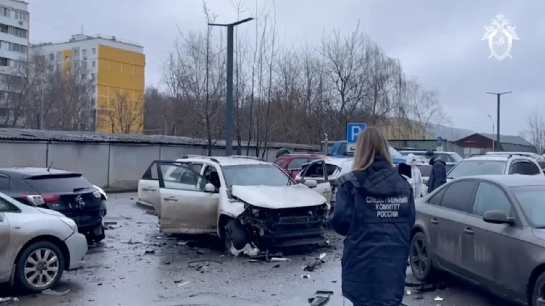 【俄军将领在莫斯科汽车爆炸中身亡，俄方调查是否与乌克兰有关】海外新鲜事俄乌冲突 