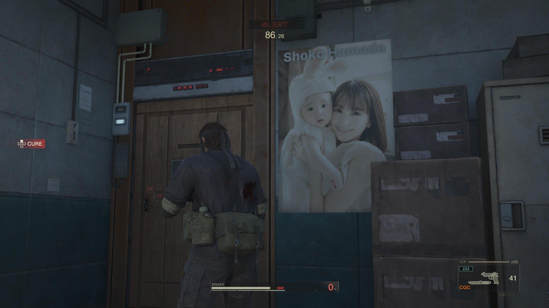 MGS3△选新操作模式的话，出线的写真偶像海报都是她们20年后的样子，选传统操作
