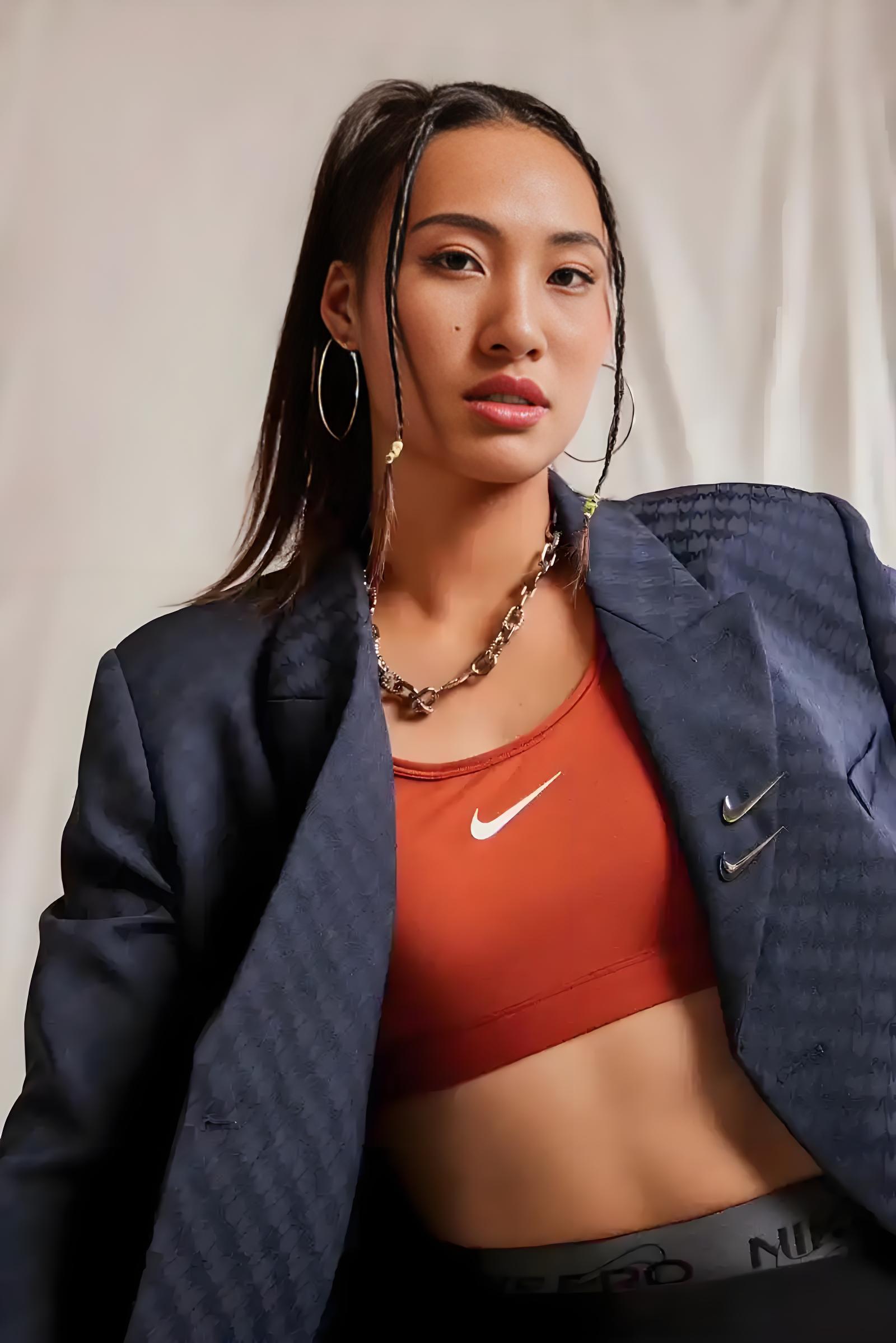 属于郑钦文的生日主场属于郑钦文23岁的成绩单：2023 WTA250帕勒莫冠军?