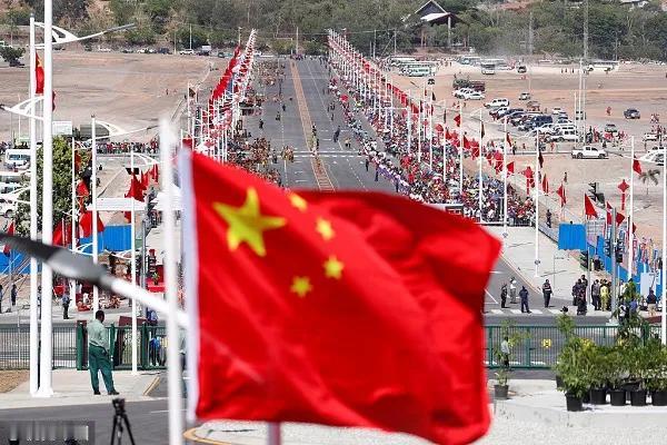 老百姓的要求很简单，就是幼有所教、老有所养，再加上能挣点钱让家人过上衣食不愁的生