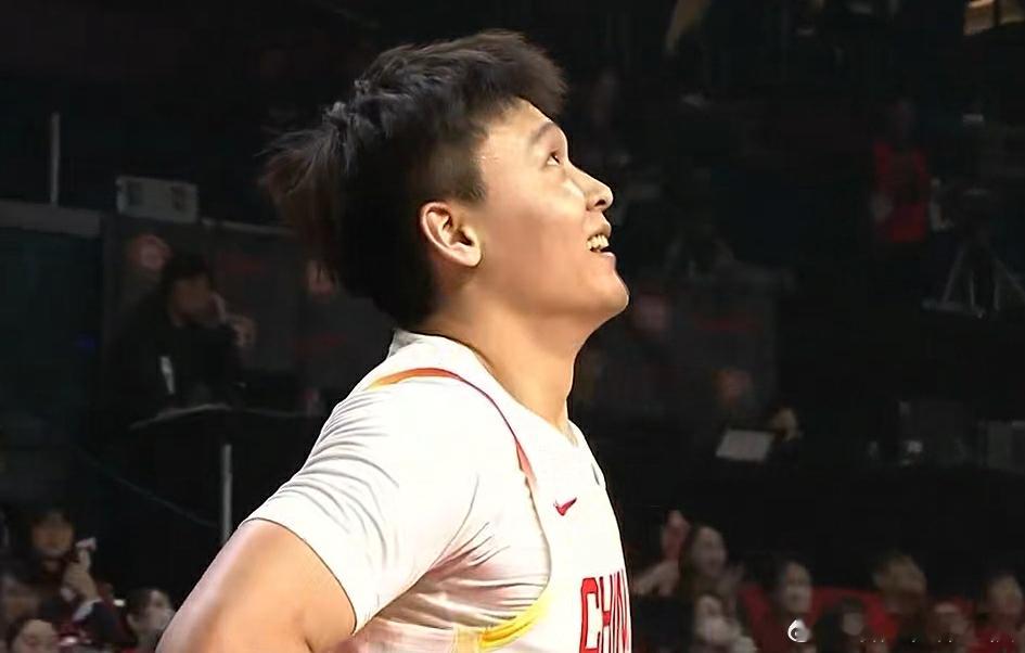 赵睿被罚下 5犯还是来了！ 