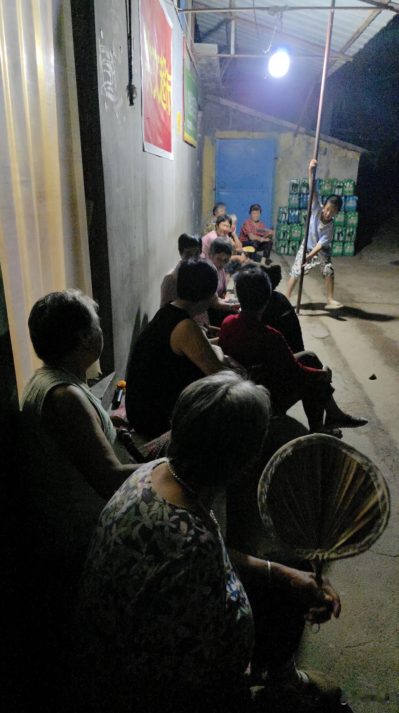 年龄越大越羡慕这些事……

没错，年龄越大越能看淡一切，很多原来痴迷或执念的事情