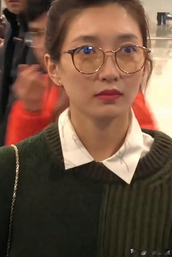 江疏影自然真实，不惊艳却越看越有味 ​​​