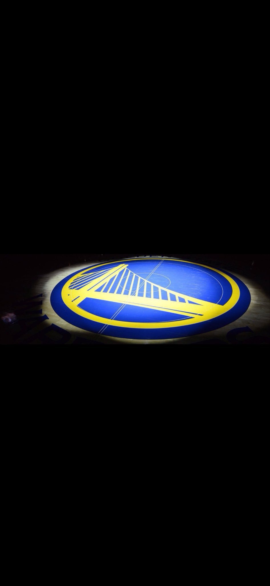 勇士近5场比赛输了4场 我们来好好聊聊这4场比赛出现的各种问题 角色球员的进攻端