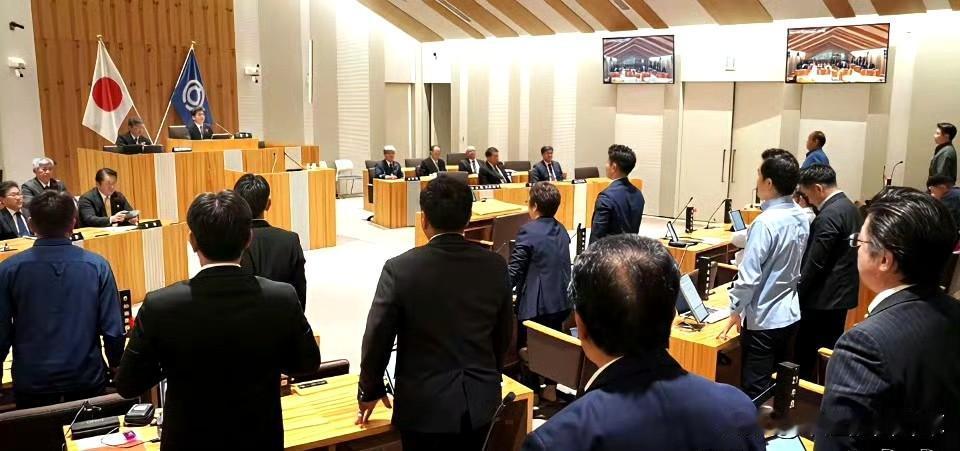 日本又搞事！这次直指钓鱼岛——12月15日琉球石垣市议会闭门表决，以多数票通过意