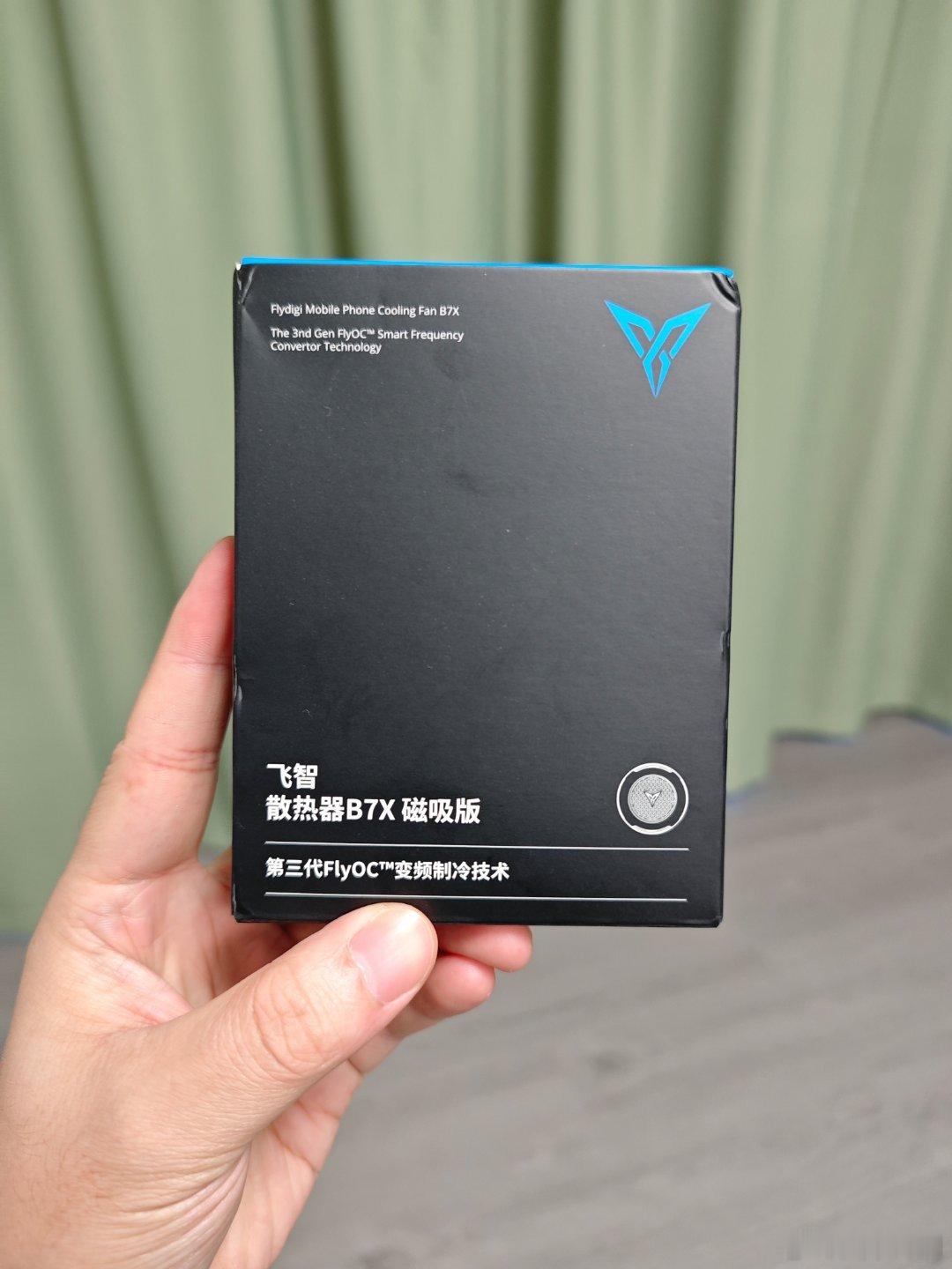 一个闲置的飞智 B7X散热背夹，评论即可抽取，[兔子]周一开（这次抽铁粉） ​ 