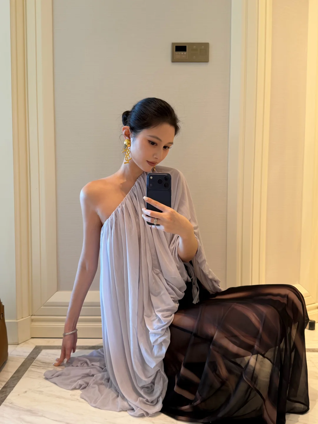 不喜欢我的让一让 让喜欢我的到前面来