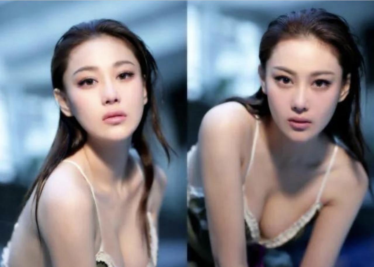 21岁的她离开了前台的工作，来到了北京。
因为容貌出众，她成功当上了模特，赚了不