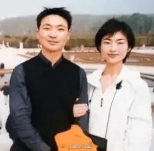 康辉，丁克，后悔了。李健，丁克，不后悔。朴树，丁克，不后悔。周慧敏，丁克，不后悔