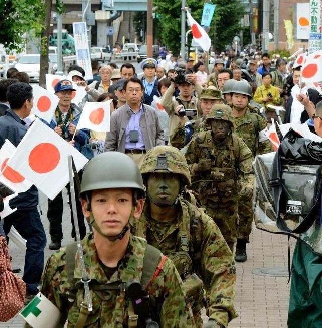 为何总说日本军力不是五常却胜似五常？有一说一，如果没有中国震着，日本也许都能在亚