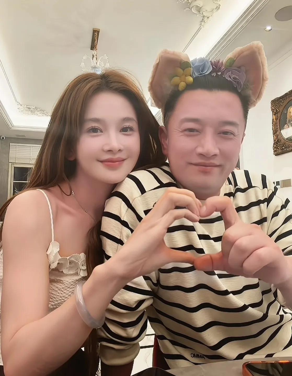 蒋毅被曝隐婚有娃，老婆喊话质疑他和赵樱子“假戏真做”？

近日网友扒出蒋毅早有圈