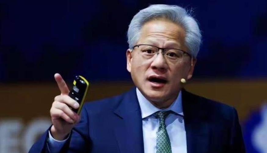 是绝望还是失望？英伟达总裁黄仁勋居然对着英国媒体说：中国将会毫无悬念赢得Ai人工