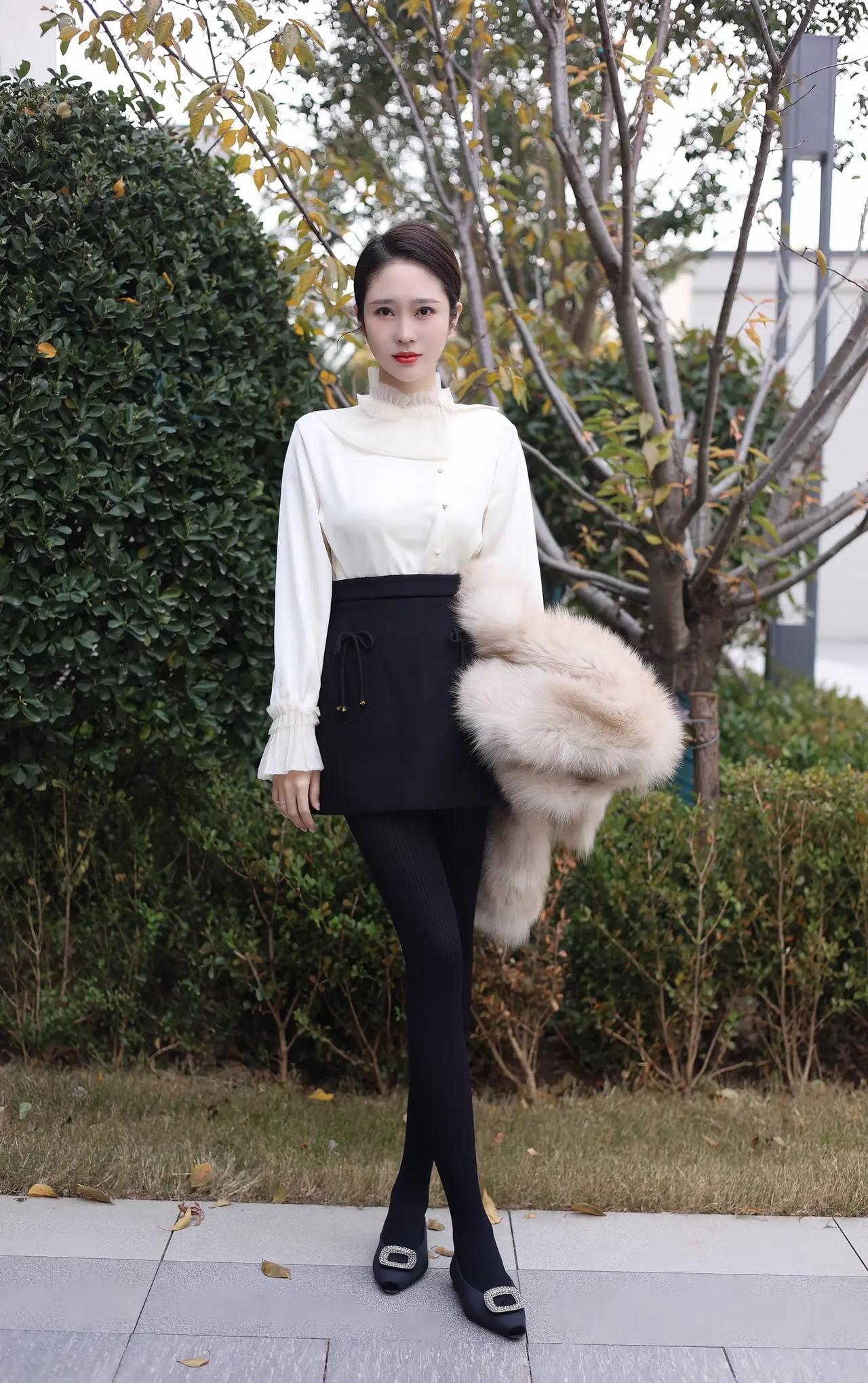 你总要清醒独立，因为任何人都不是你的靠山…