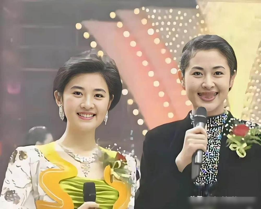 “她是我灵魂伴侣，你刚生完孩子，离婚吧。”
 
你的丈夫，在你生下儿子才5个月的