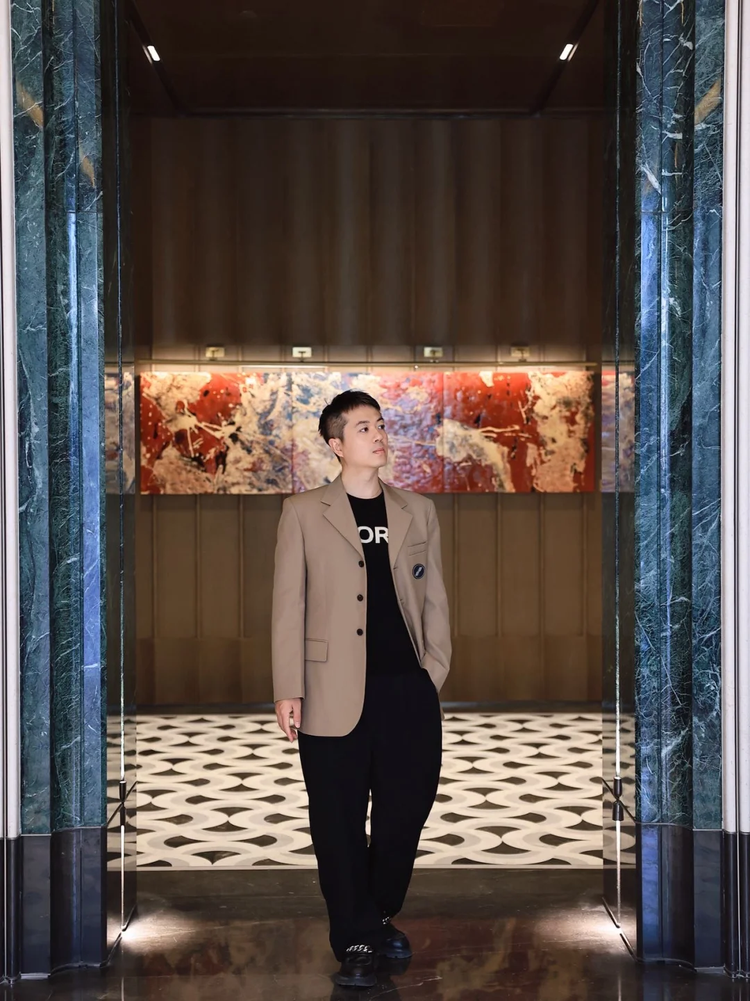 不必远行 推开门便是日常